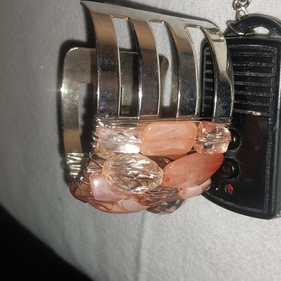 Cuff Bracelet Estate jewelry - Picture 2 of 5